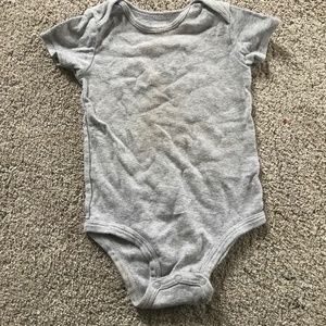 🔴FREE WITH ANY PURCHASE Onesie